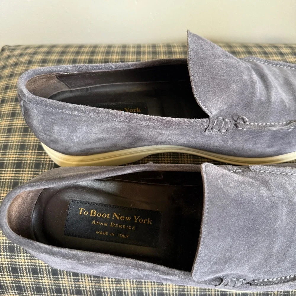 To Boot New York 540 Grey Suede Contrast Sole Loafers Size 9.5 Grey